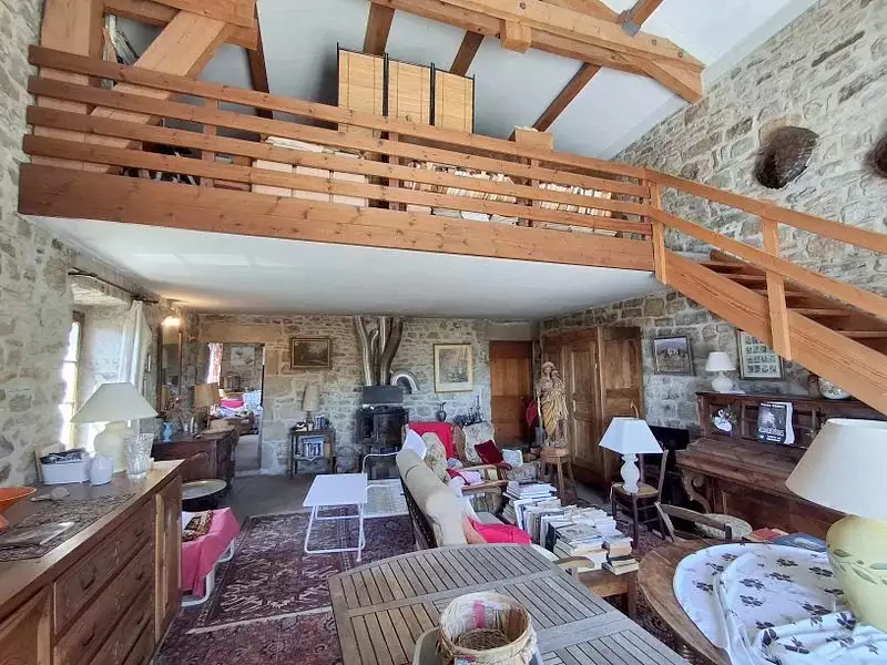 Maison, 350 m²
