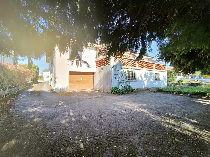 Maison, 232 m²