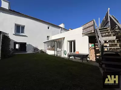 Maison, 153 m²