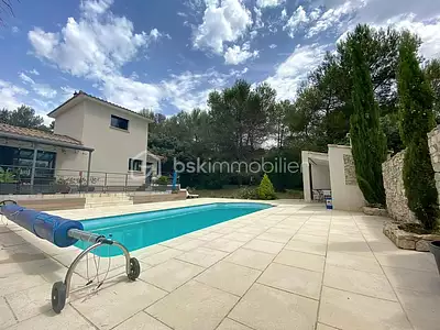 Maison, 163 m²
