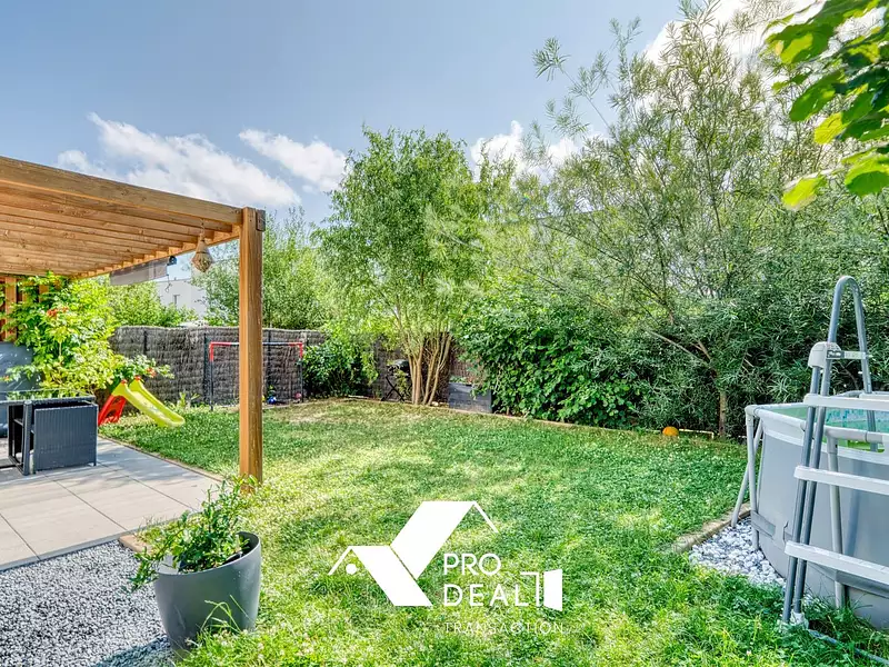 Maison, 83 m²