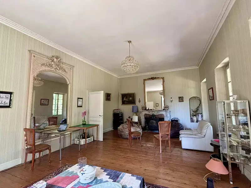 Maison, 222 m²