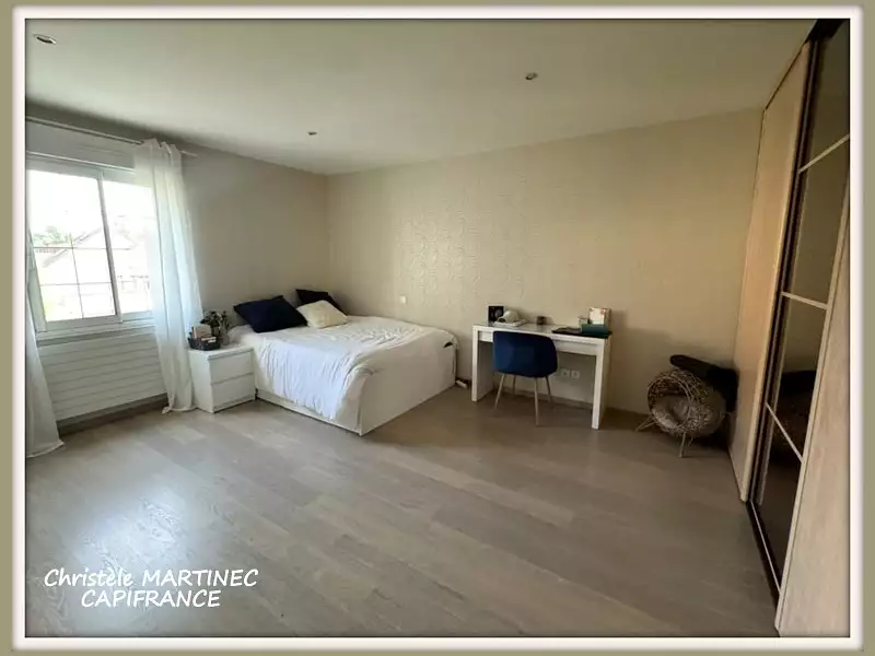 Maison, 226 m²