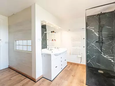 Maison, 300 m²