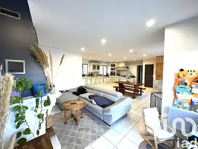Maison, 102 m²