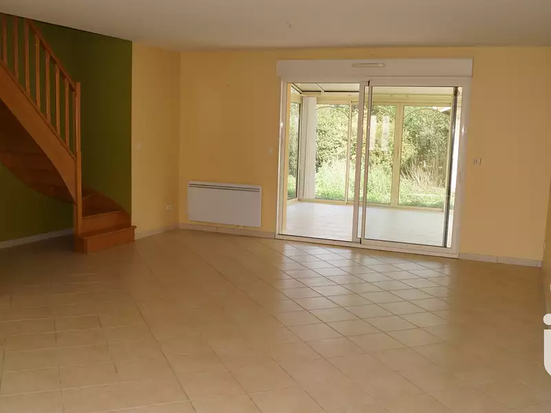 Maison, 176 m²