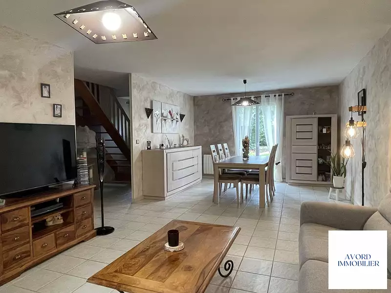 Maison, 109 m²
