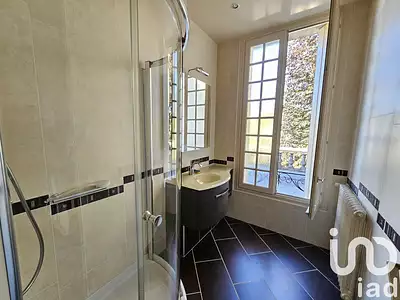Maison, 345 m²