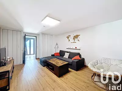 Maison, 255 m²
