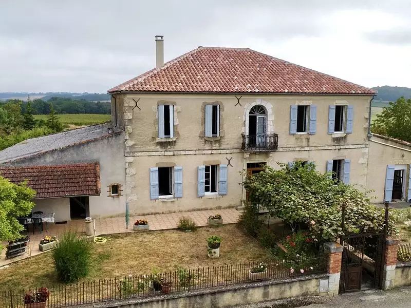 Maison, 357 m²