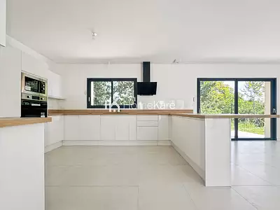 Maison, 122 m²