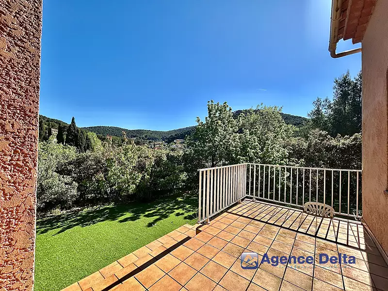 Maison, 176 m²