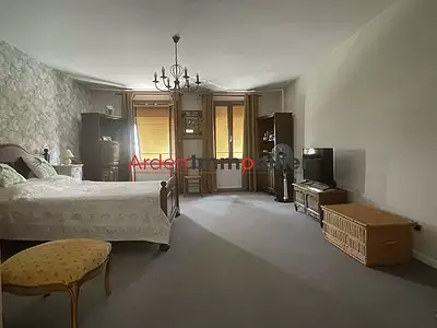Maison, 130 m²