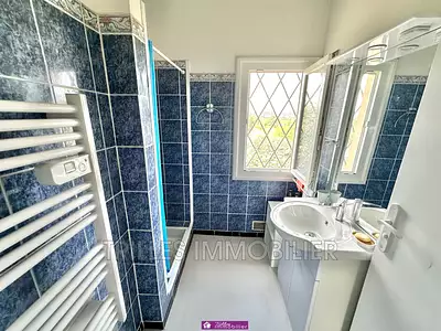 Maison, 170 m²
