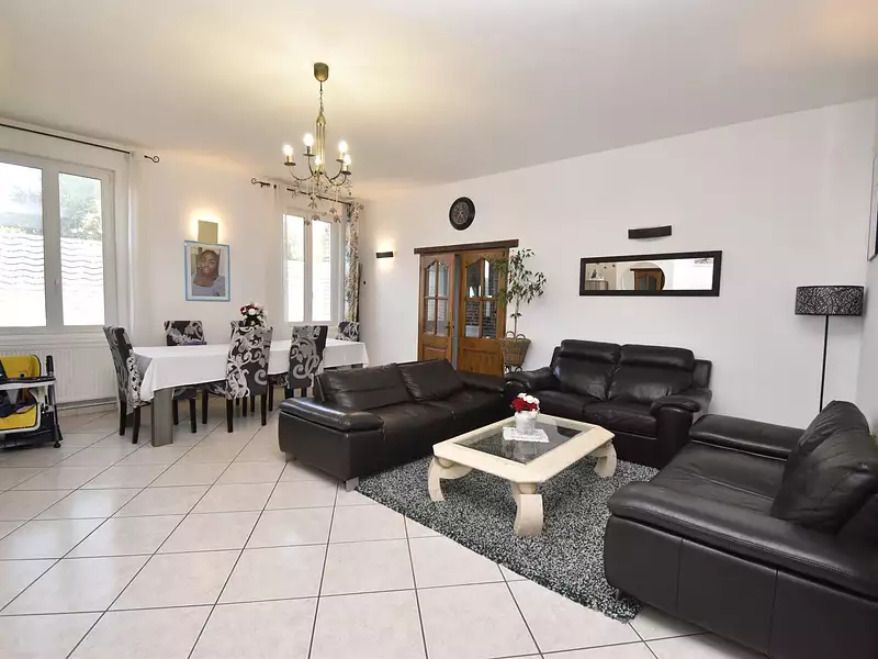 Maison, 173 m²