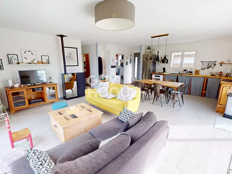 Maison, 87 m²