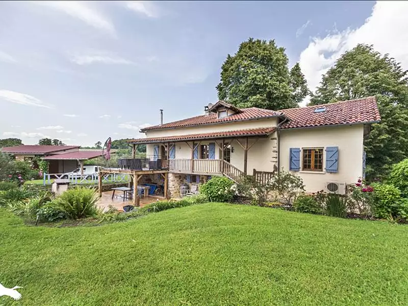 Maison, 147 m²