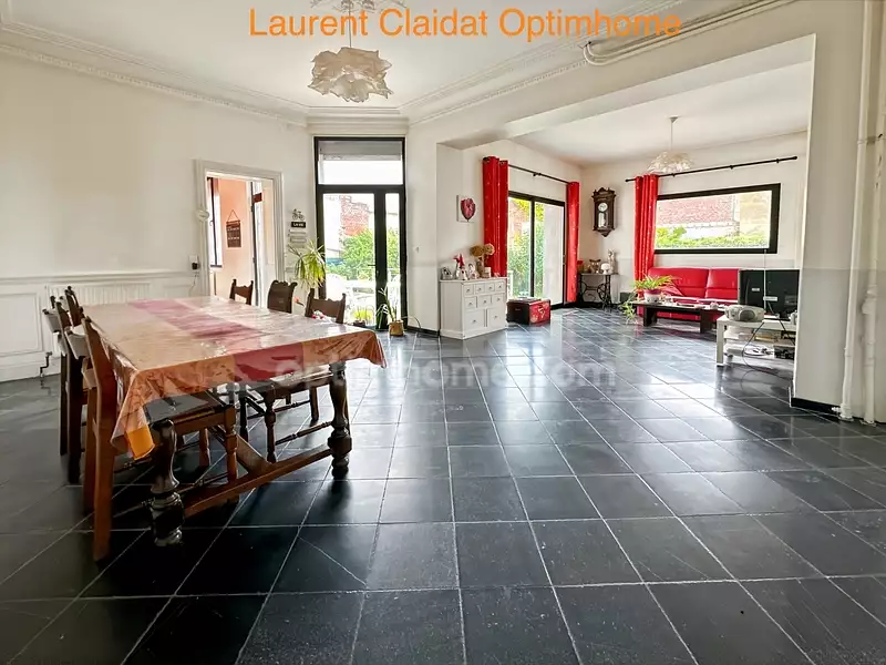 Maison, 287 m²