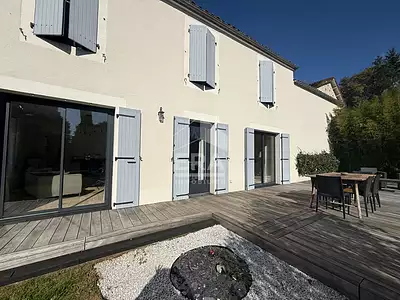Maison, 163,8 m²