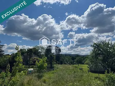 Terrain, 1 457 m²