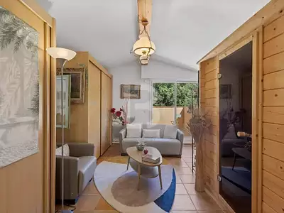 Maison, 240 m²