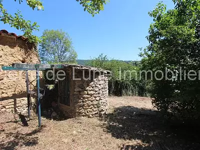 Terrain, 3 180 m²