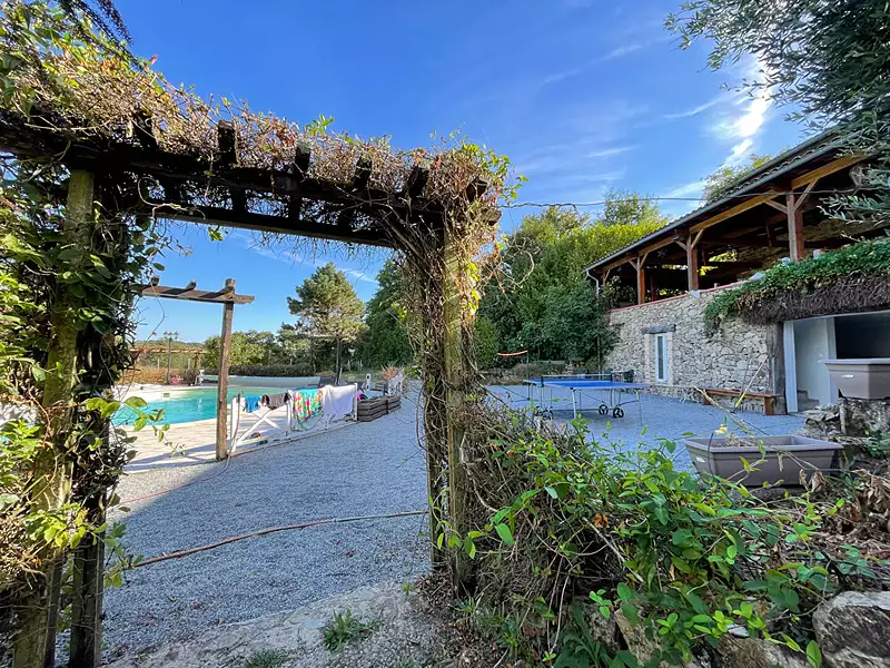 Maison, 600 m²
