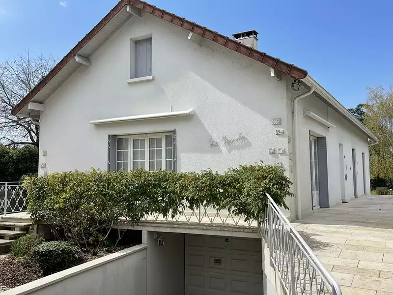 Maison, 165 m²