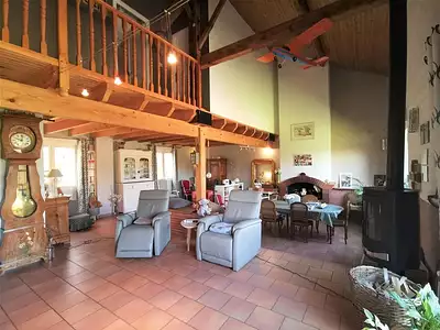 Maison, 219 m²