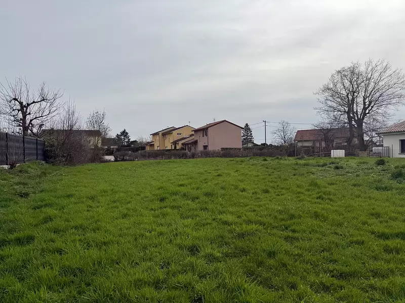 Terrain à bâtir, 581 m²