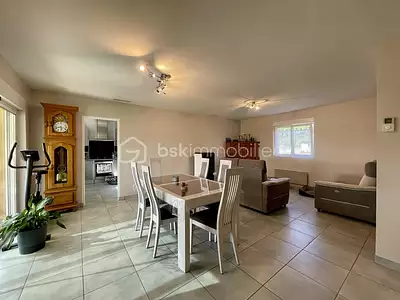 Maison, 121 m²