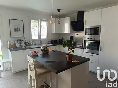 Maison, 93 m²