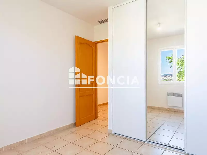 Maison, 75 m²