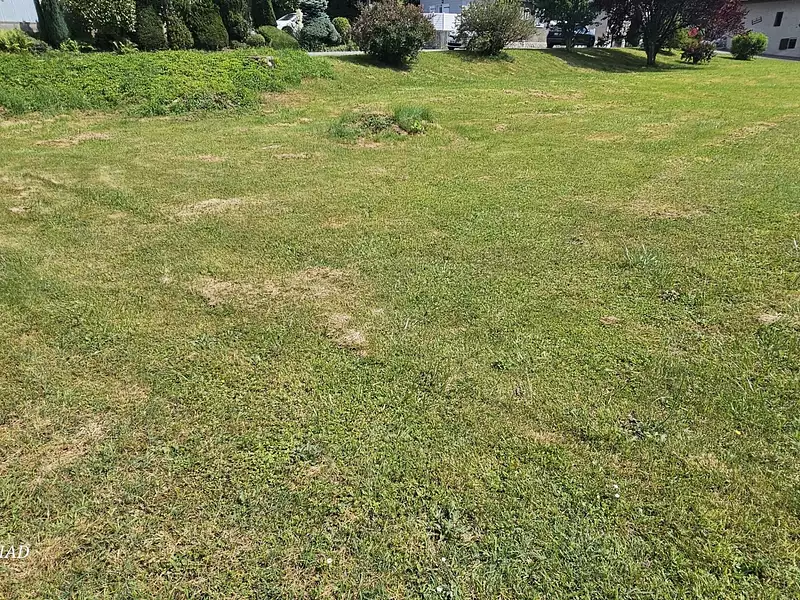 Terrain, 600 m²