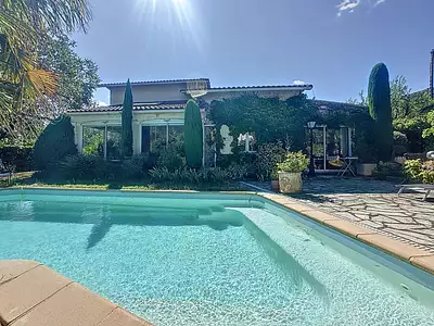 Maison, 146 m²