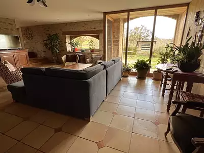 Maison, 300 m²