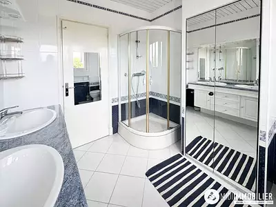 Appartement, 264 m²