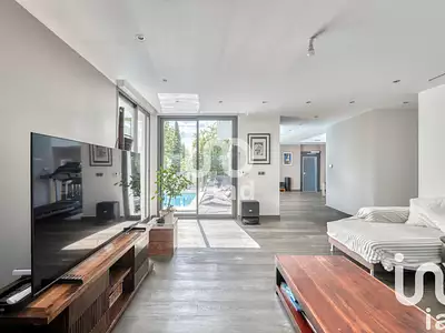 Maison, 343 m²