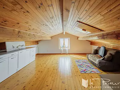 Maison, 210 m²