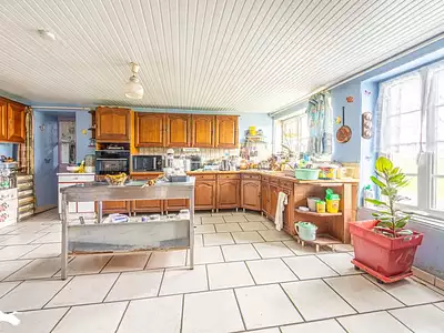 Maison, 210 m²