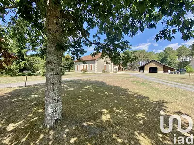 Maison, 166 m²