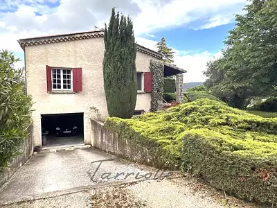 Maison, 140 m²