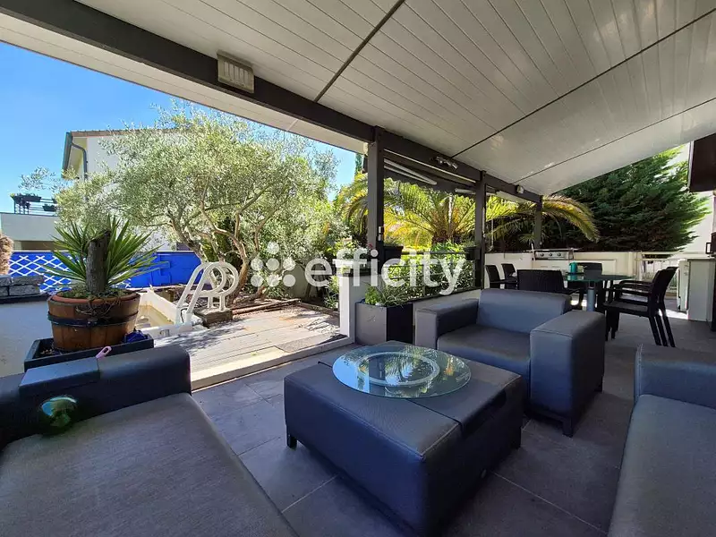 Maison, 105 m²
