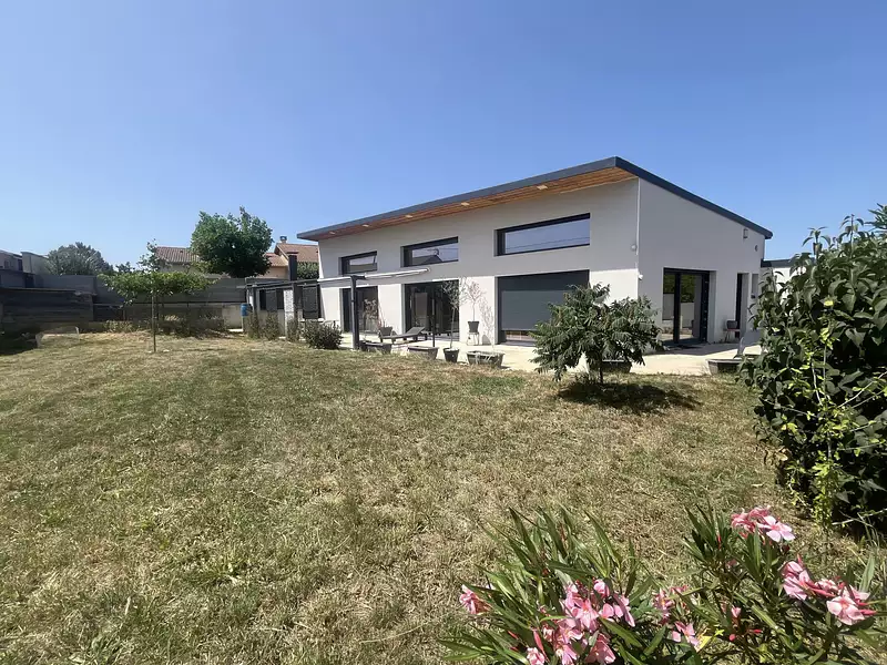 Maison, 179 m²