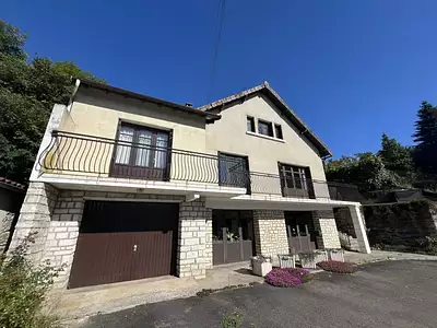 Maison, 250 m²