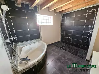 Appartement, 166,6 m²