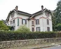 Maison, 576 m²