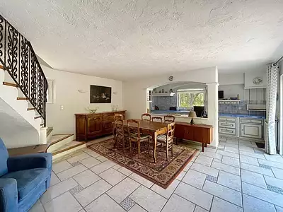 Maison, 163 m²