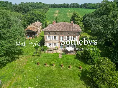 Maison, 484 m²