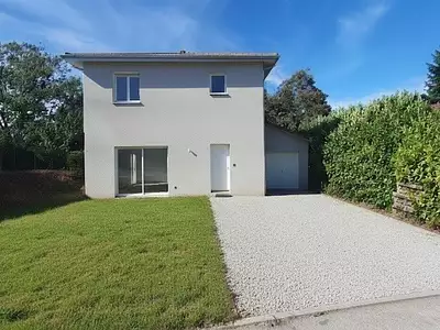 Maison, 94 m²
